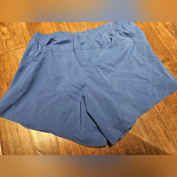 Reebok Running Shorts - Picture 2 of 5